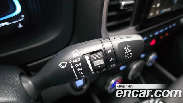 Hyundai Venue Venue 1.6 Premium — Фото автомобиля 20