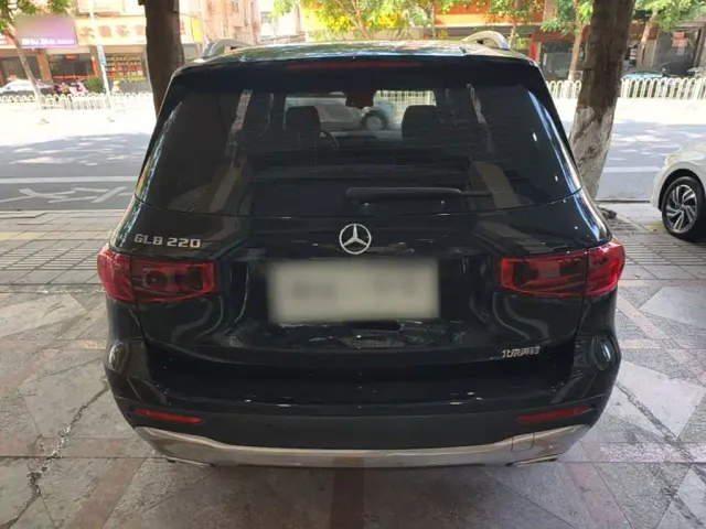 Mercedes-Benz GLB-Class — Фото автомобиля 5