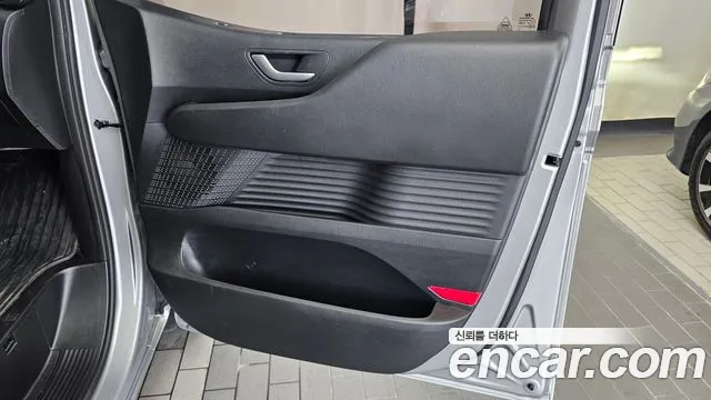 Hyundai Staria Staria Карго 5 мест — Фото автомобиля 22