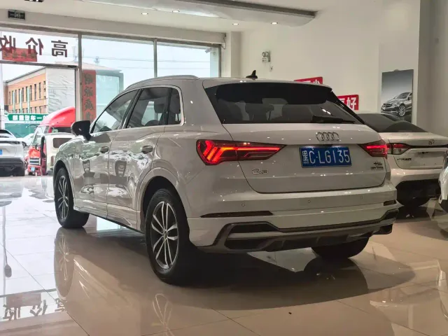 Audi Q3 — Фото автомобиля 19
