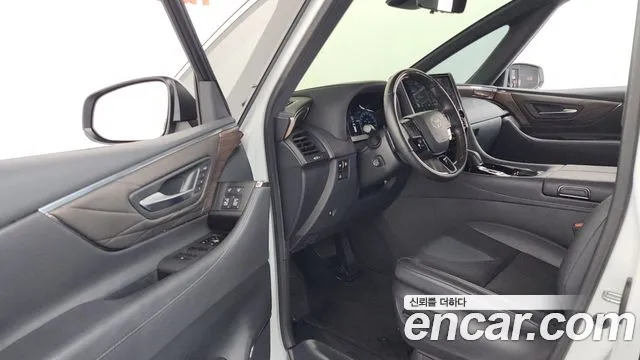 Toyota Alphard — Фото автомобиля 7