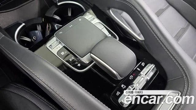 Mercedes-Benz GLE-Class — Фото автомобиля 17