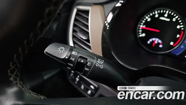 Kia Seltos Seltos Бензин 1.6 турбо 2WD — Фото автомобиля 30