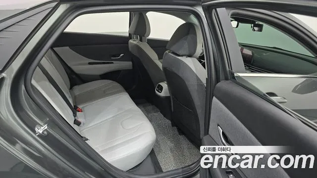 Hyundai Avante — Фото автомобиля 11