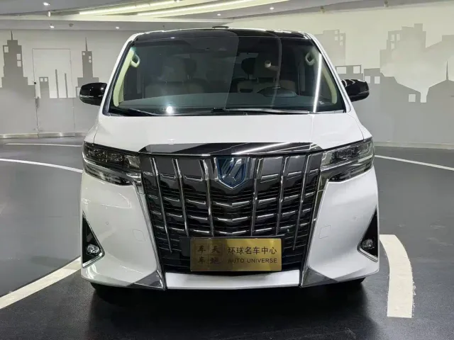 Toyota Alphard — Фото автомобиля 2