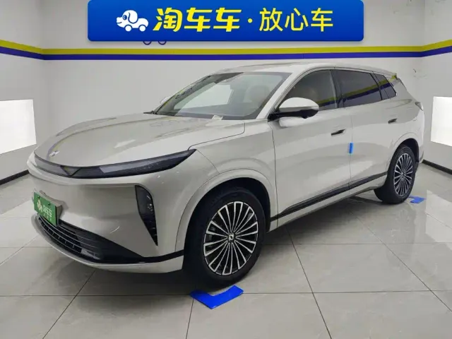 Фотография автомобиля — Dongfeng Aeolus L8