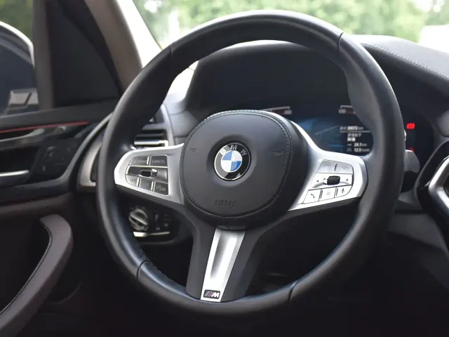 BMW X3 — Фото автомобиля 6