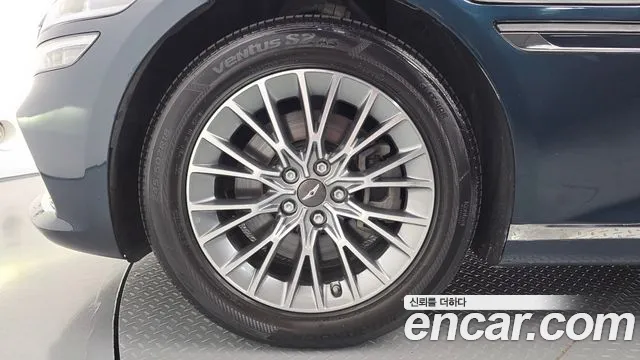 Genesis G80 Бензин 2.5 турбо 2WD — Фото автомобиля 5