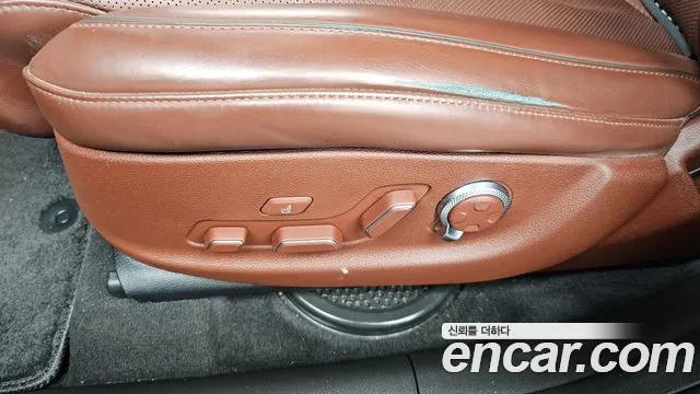 Genesis GV80 3.5T Бензин AWD — Фото автомобиля 30