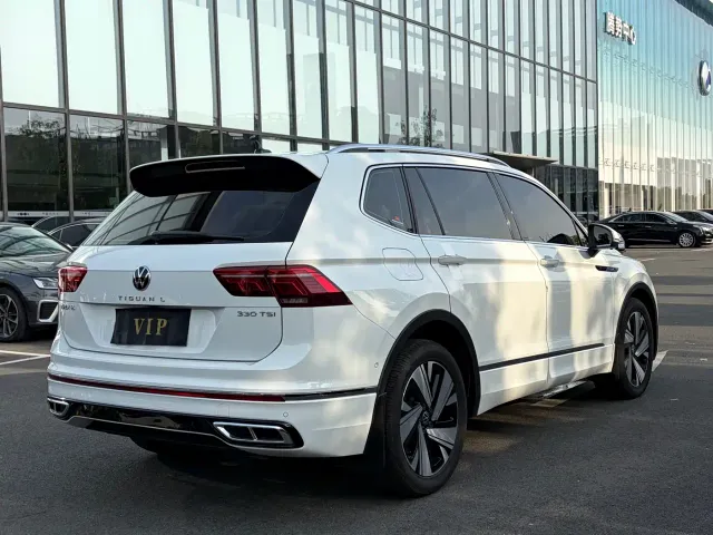 Volkswagen Tiguan L — Фото автомобиля 18