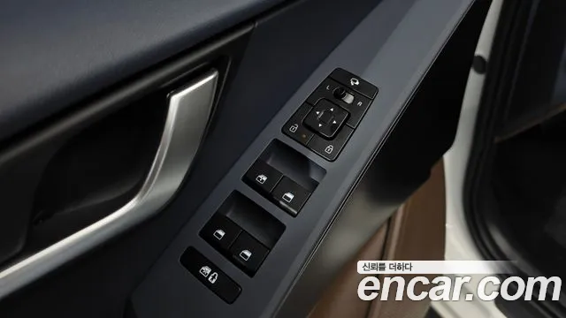 Kia Niro Prestige — Фото автомобиля 28