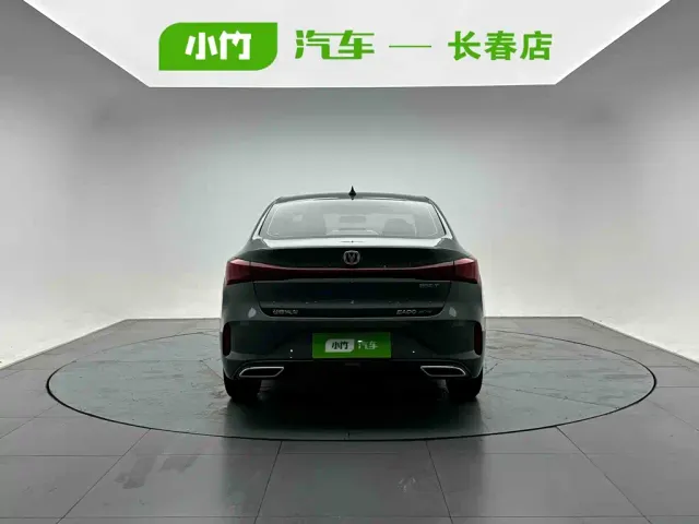 Changan Eado — Фото автомобиля 4