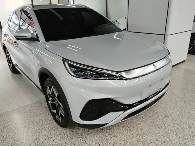 BYD Yuan PLUS — Фото автомобиля 3