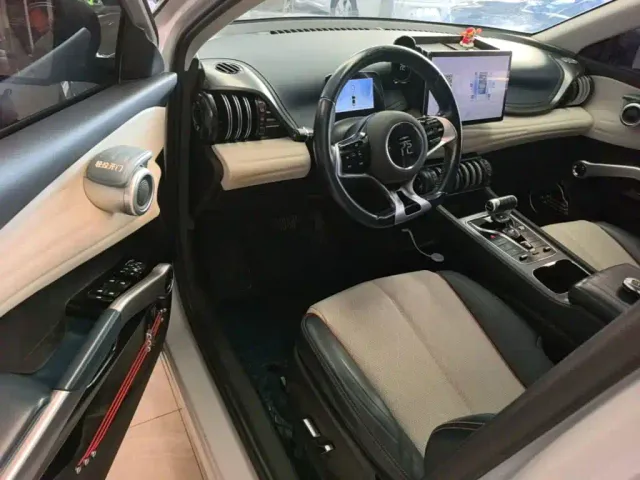BYD Yuan PLUS — Фото автомобиля 15