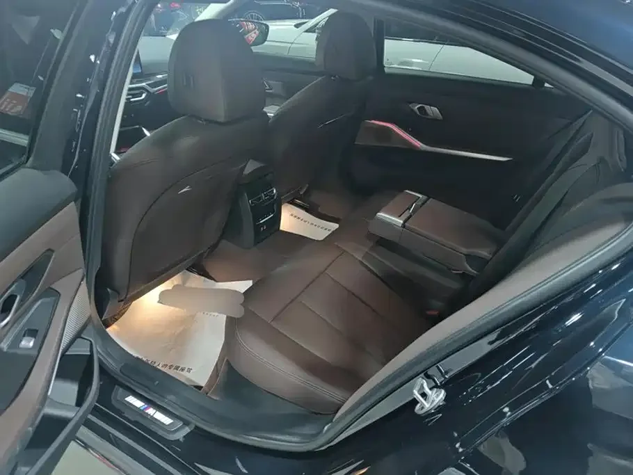 BMW BMW 3 Series 2023 325Li M Sport Package — Фото автомобиля 11