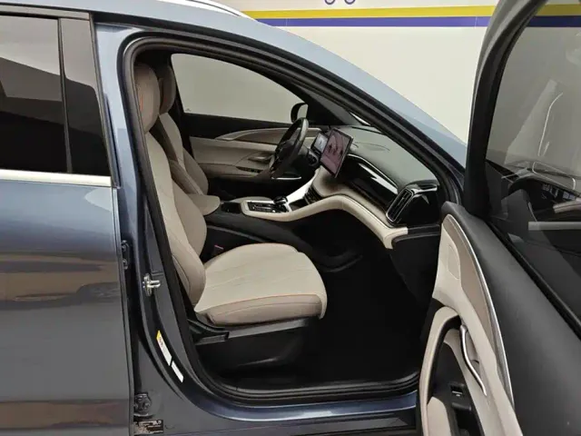 BYD Song Pro — Фото автомобиля 8
