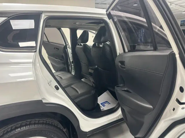 Toyota Frontlander — Фото автомобиля 14