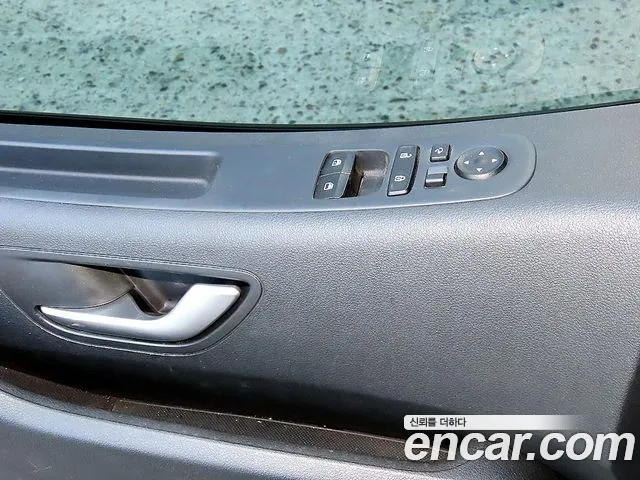 Hyundai Staria — Фото автомобиля 12