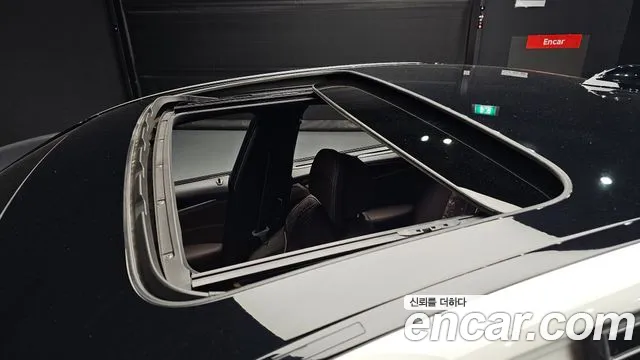 BMW 5 Series G30 — Фото автомобиля 25
