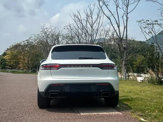 Porsche Macan — Фото автомобиля 8
