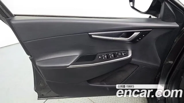 Kia EV6 — Фото автомобиля 13