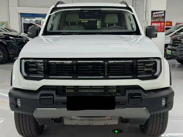 Фотография автомобиля — BAIC BJ40