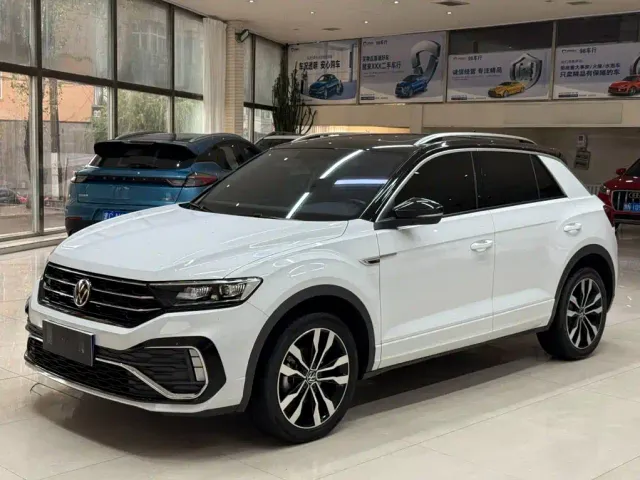 Фотография автомобиля — Volkswagen T-Roc