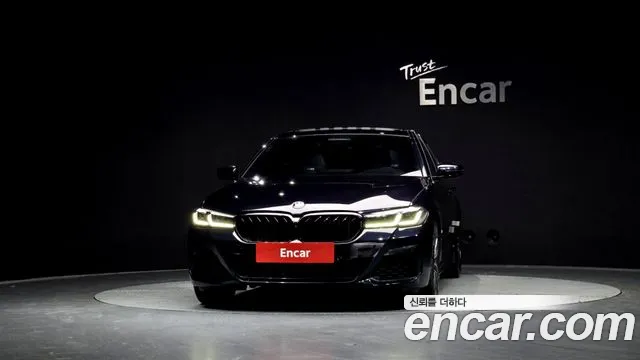 BMW 5-Series — Фото автомобиля 3