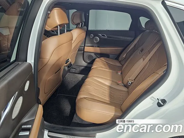Genesis G80 Бензин 2.5 турбо AWD — Фото автомобиля 10