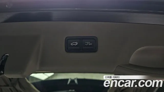 Kia Canival Новый Carnival 4 поколение Бензин 4 места Hi-Limousine — Фото автомобиля 14