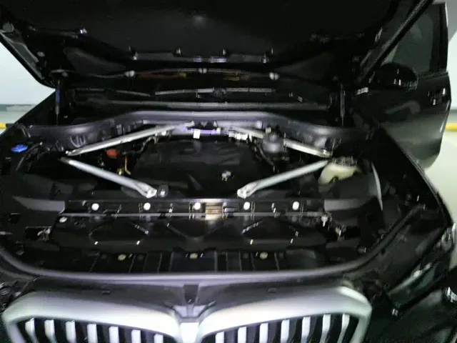 BMW X5 — Фото автомобиля 9