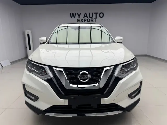 Nissan X-Trail — Фото автомобиля 2