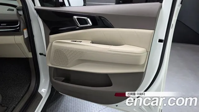 Kia Carnival 4th Gen — Фото автомобиля 13