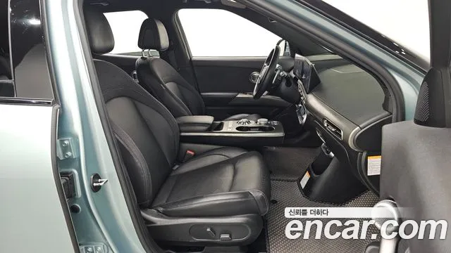 Genesis GV60 — Фото автомобиля 10