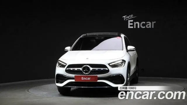 Mercedes-Benz GLA-Class H247 — Фото автомобиля 3