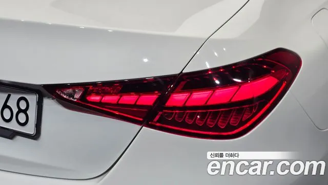 Mercedes-Benz C-Class — Фото автомобиля 21