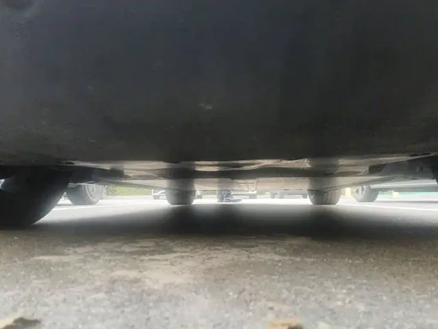 Tesla Model Y — Фото автомобиля 2