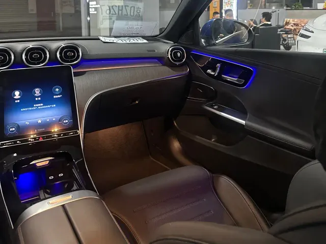 Mercedes-Benz C-Class — Фото автомобиля 16