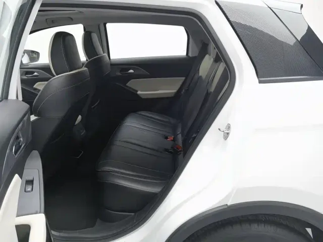 Geely Geometry E Firefly — Фото автомобиля 15