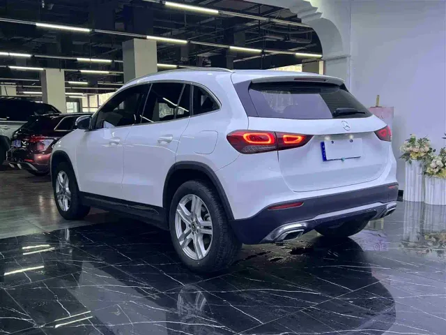 Mercedes-Benz GLA-Class — Фото автомобиля 17