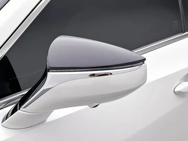 Lexus ES — Фото автомобиля 27