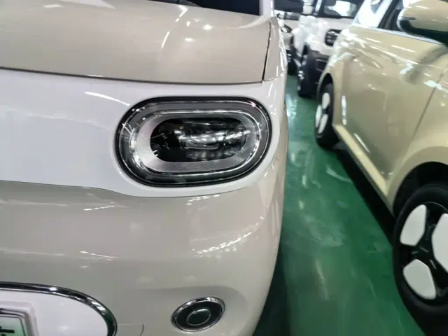 Wuling Hongguang Mini EV — Фото автомобиля 23