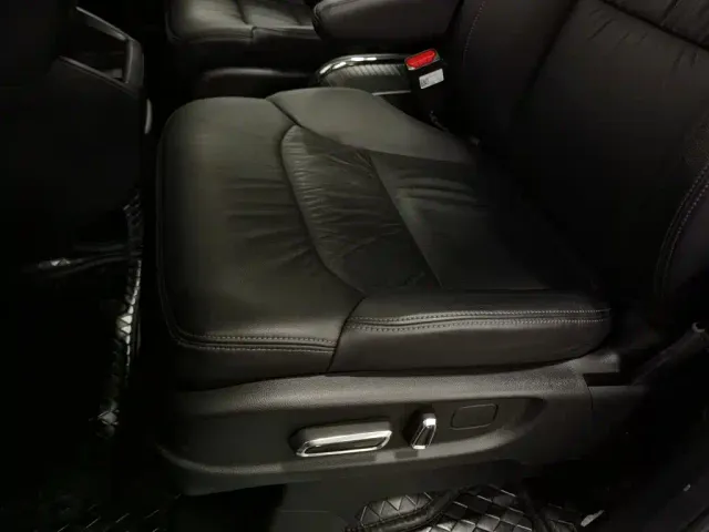 Honda Elysion — Фото автомобиля 20
