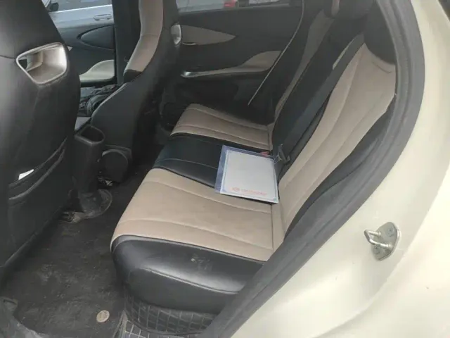 BYD Dolphin — Фото автомобиля 16