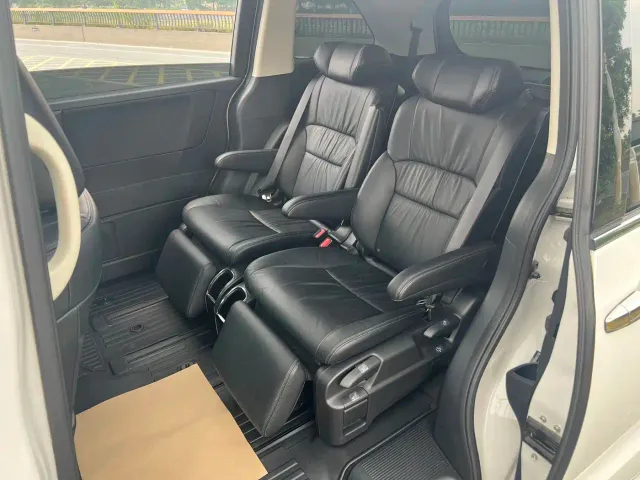Honda Odyssey — Фото автомобиля 8