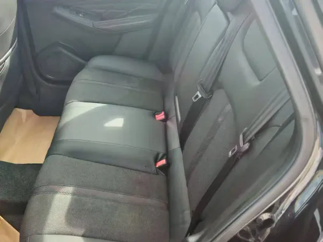 Dongfeng Yixuan MAX — Фото автомобиля 14