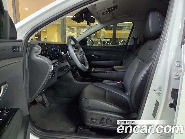 Hyundai Tucson Новый Tucson (NX4) Бензин 1.6 турбо 2WD — Фото автомобиля 8