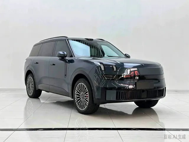 Lynk & Co 900 — Фото автомобиля 3