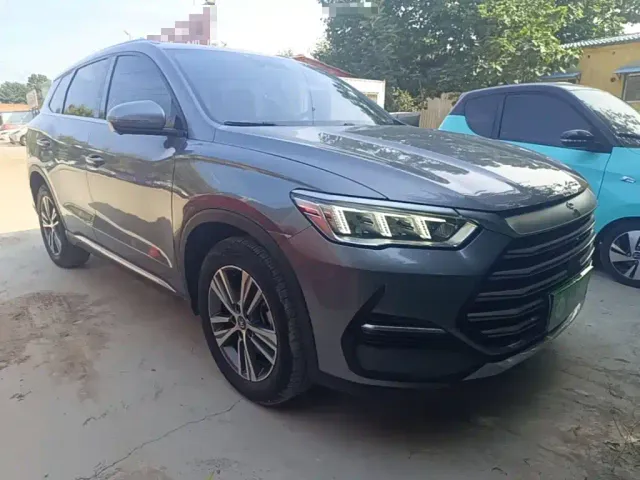 BYD Song Pro — Фото автомобиля 3