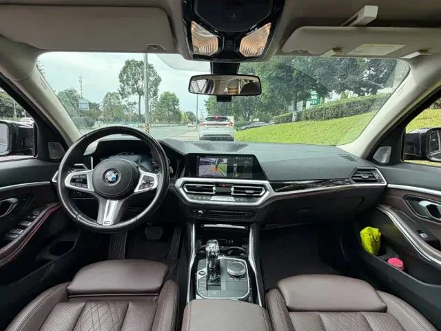 BMW 3 Series — Фото автомобиля 13